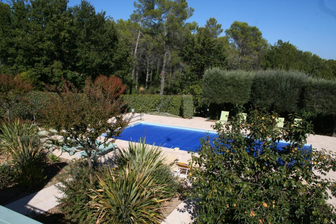 Le Mas Des Tarentes Trans-en-Provence Exterior foto